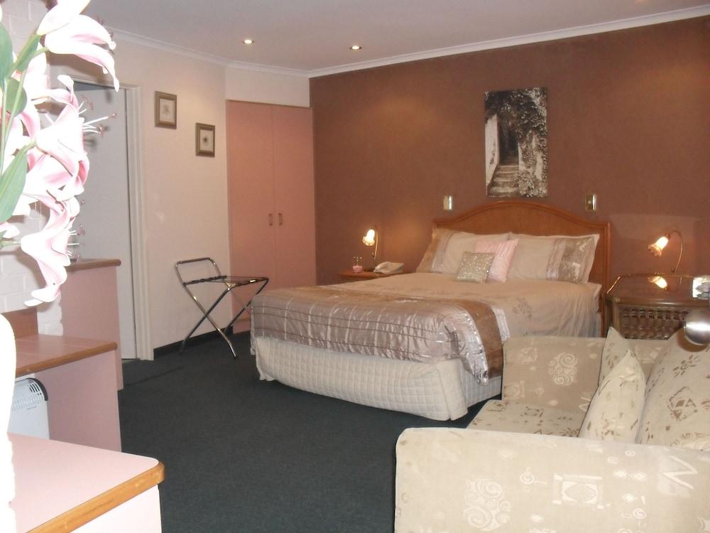 Sapphire Waters Motor Inn Merimbula Exterior foto
